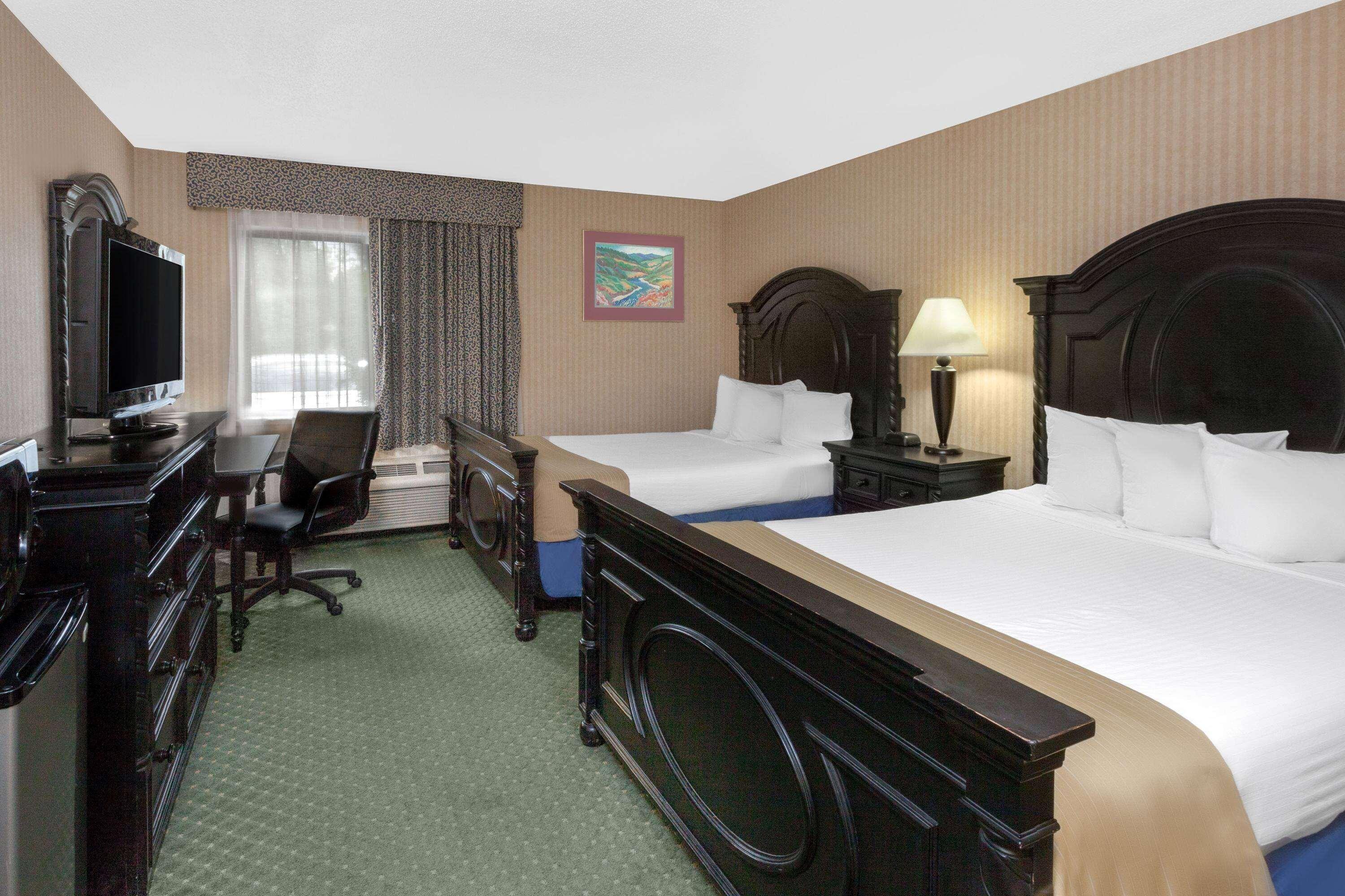 Отель Baymont By Wyndham Bridgeport/Frankenmuth Экстерьер фото